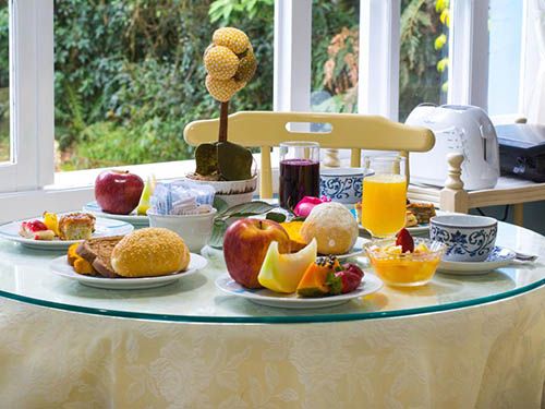 café da manhã jardim pousada jardim azul