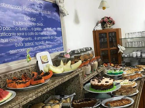 café da manhã Pousada dos Anjos