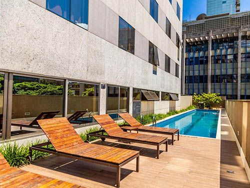 piscina Hilton Garden Inn Belo Horizonte Lourdes