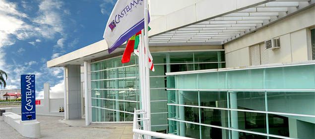 Fachada do hotel Castelmar