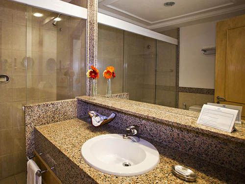 Banheiro do Hotel Atlântico Búzios Convention & Resort