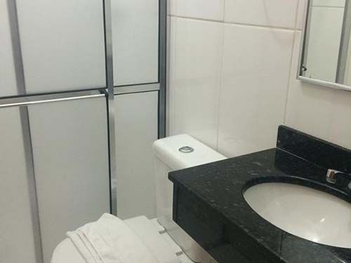 banheiro do Hotel Castro Mendes