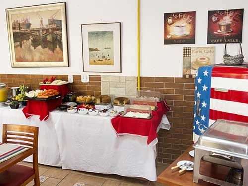 café da manhã da Pousada Porto Praia