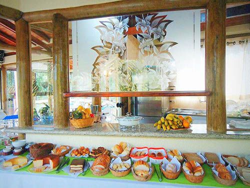 Café da manhã no VELINN Hotel Santa Tereza