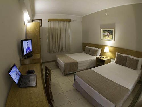 cama do Dan Inn Franca