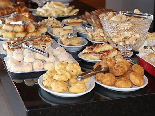 Café da Manhã no Escarpas resort