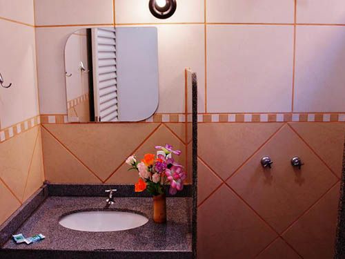 Banheiro do Hotel Pousada Natural