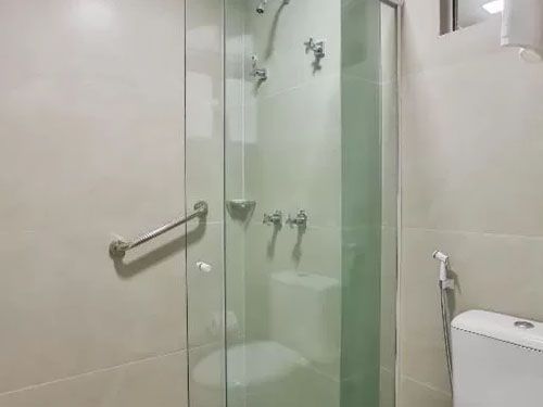 banheiro do Quality Suítes João Pessoa