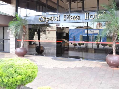 entrada da Crystal Plaza Hotel