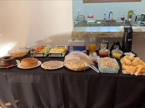 café da manhã da Pousada Morro do Frota