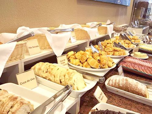 café da manhã do Hotel Villa Michelon