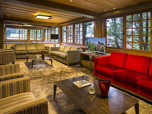 Sofás do Hotel Laghetto Gramado