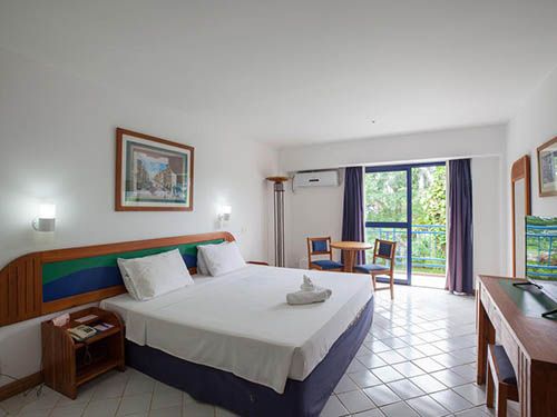 Cama do hotel Samba Angra dos Reis