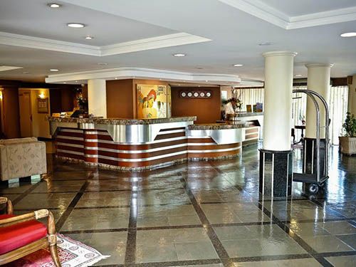Recepção do Hotel Rafain Centro