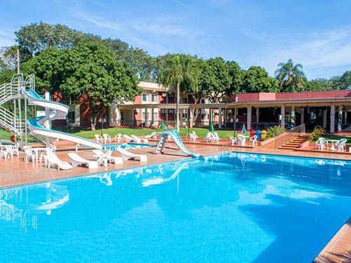 Piscina do Hotel Nacional Inn Iguaçu