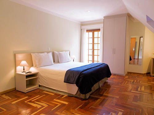 Cama da pousada Campos dos Holandeses