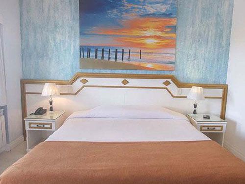 Cama do Chris Park Hotel