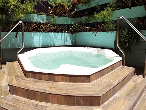 Piscina pequena no Ponta Mar Hotel