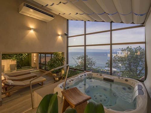 Banheira de hidromassagem do Hotel Gran Marquise