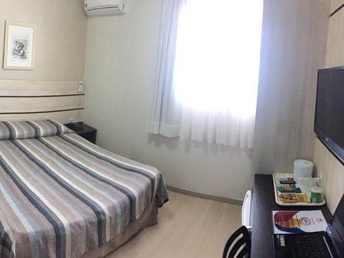 Cama do Barigui Park Hotel