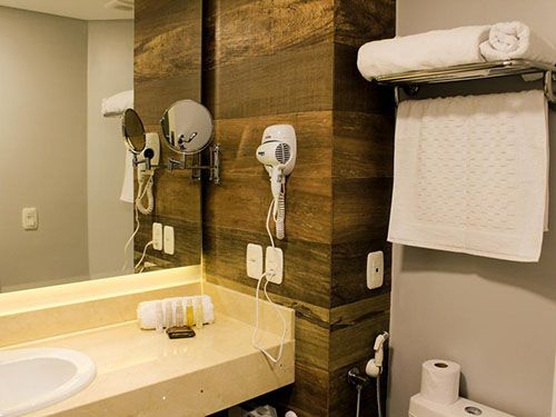 Banheiro do Hotel Cercano