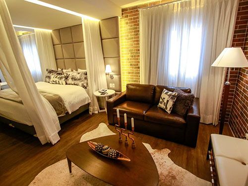 Cama do Hotel Cercano