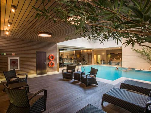 Área de lazer do Bourbon Curitiba Convention Hotel