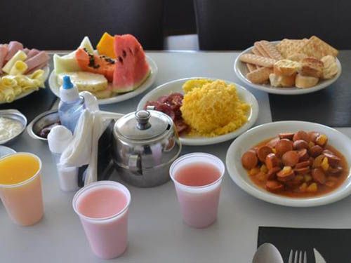 Café da manhã do Tropical Praia Hotel