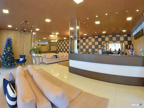 recepção do Farol Plaza Hotel
