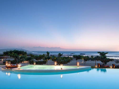 Piscina do Essenza Hotel