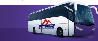 Ônibus com a logo da viação Expresso Luxo