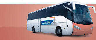 Ônibus com a logo da viação Macaense