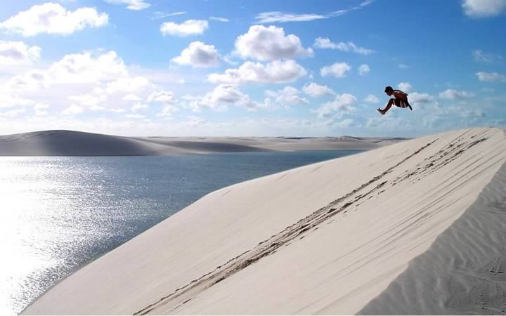 Parque Nacional dos Lençóis Maranhenses Lagoa Azul Lençóis Maranhenses