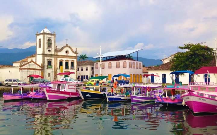 Barcos de Paraty Barcos de Paraty