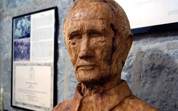 Busto de Toivo Uuskallio - Museu Eva Hilden - Penedo Busto de Toivo Uuskallio - Museu Eva Hilden - Penedo