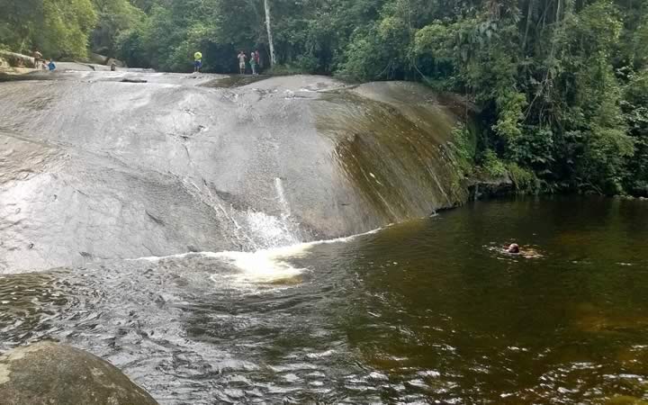 Cachoeira do Tobogã em Paraty