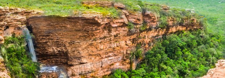 Salto véu de noiva em Chapada Diamantina Salto véu de noiva em Chapada Diamantina