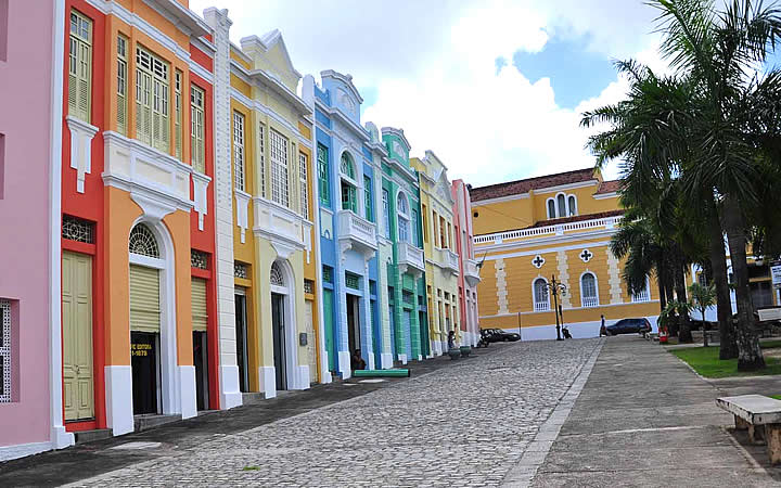 Casario da Praça Antenor Navarro - João Pessoa