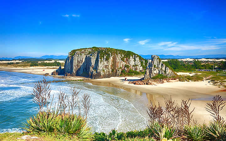 Praia da Guarita - Torres em Rio Grande do Sul Praia da Guarita - Torres em Rio Grande do Sul