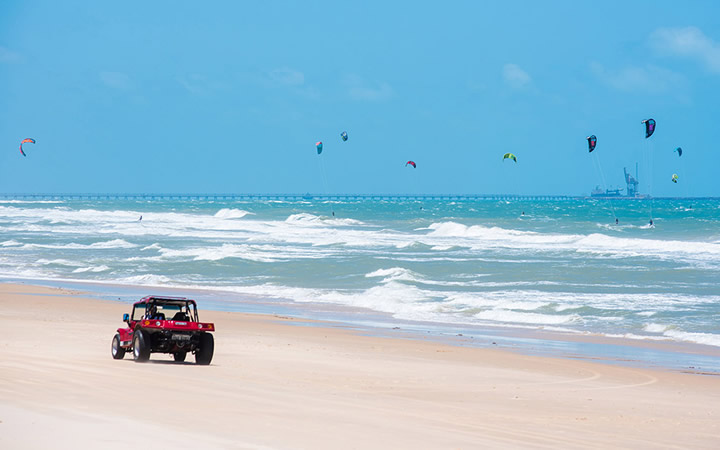 Praia do Cumbuco - Passeio de Buggy Praia do Cumbuco - Passeio de Buggy