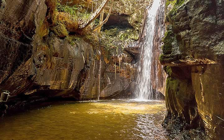 Cachoeira do Santuário - Chapada das mesas Cachoeira do Santuário - Chapada das mesas
