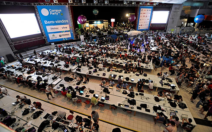 Campus Party - visão de um drone Campus Party - visão de um drone