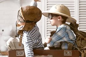 Crianças indo Viajar de ônibus