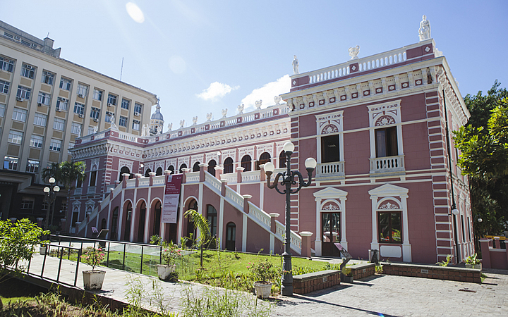 Museu Palácio Cruz e Souza - Florianópolis Museu Palácio Cruz e Souza - Florianópolis