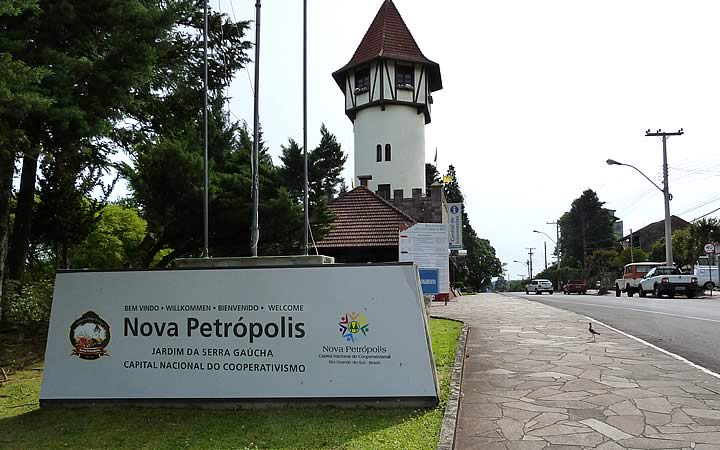Nova Petrópolis - Serra Gaúcha Nova Petrópolis - Serra Gaúcha