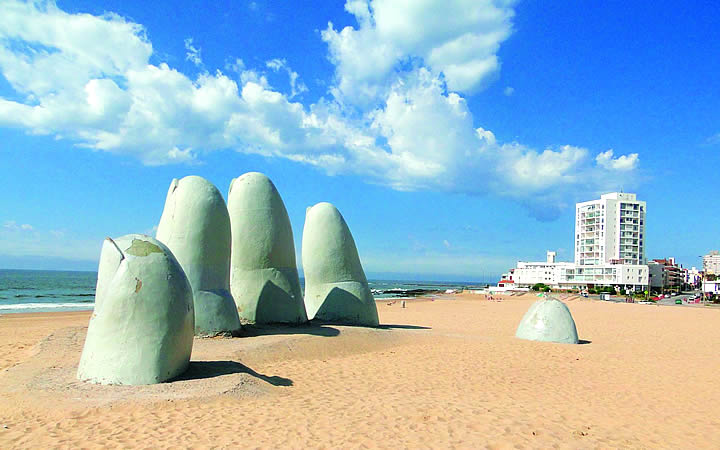 Praia Brava - Los Dedos - Punta del Este