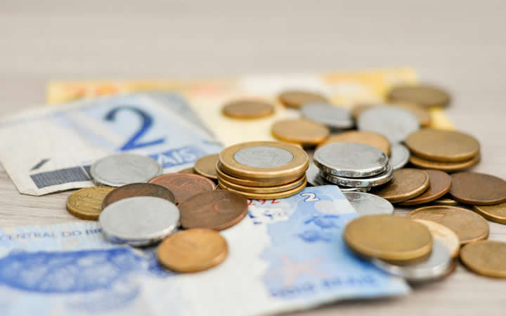 Dinheiro - Custo - Benefício Custo - Benefício