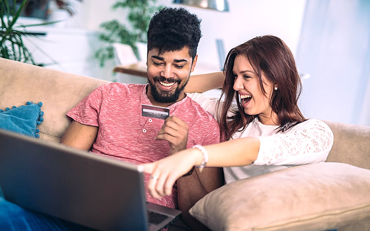 Facilidade de realizar a compra de passagem pela internet