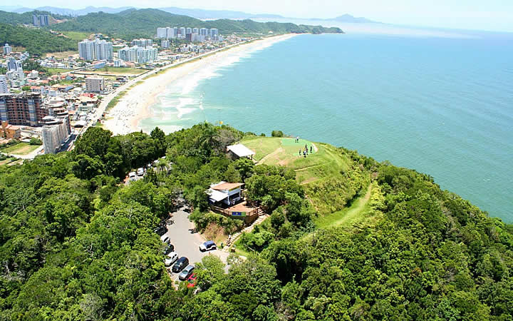 Morro do Careca em Balneário Camboriú Morro do Careca em Balneário Camboriú