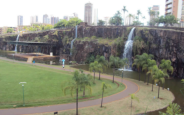 Parque Doutor Luiz Carlos Raya Parque Doutor Luiz Carlos Raya